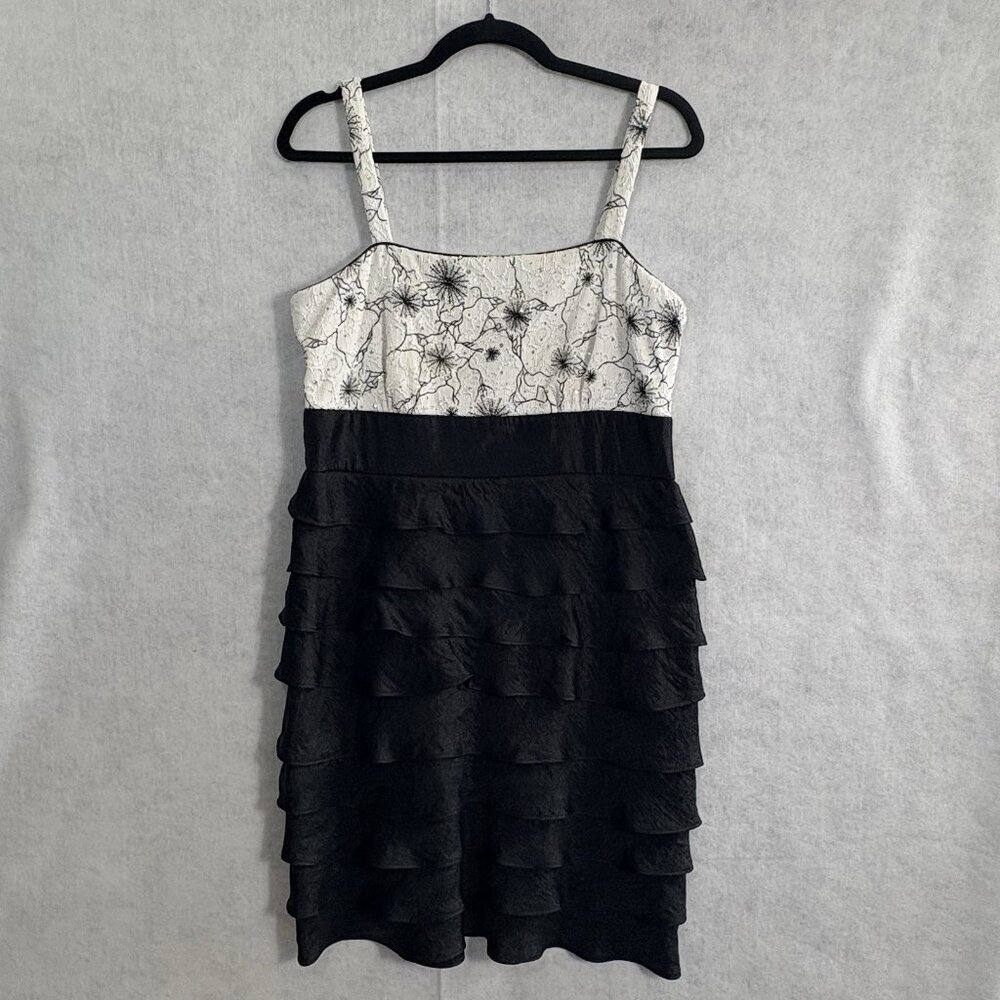 R&M RICHARD Women Sleeveless Tiered Beaded Dress Sz 12 Black White 49-26